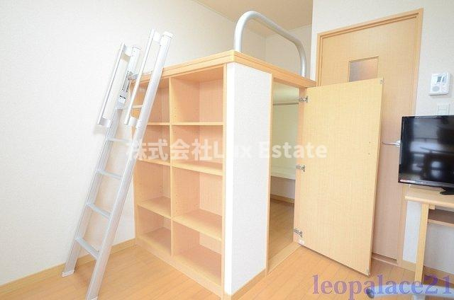 レオパレス道頓堀の収納