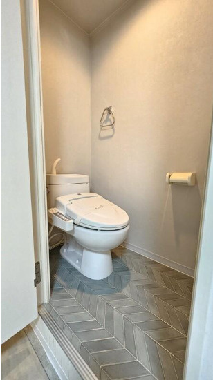 REBANGA上町台アパートメントのトイレ