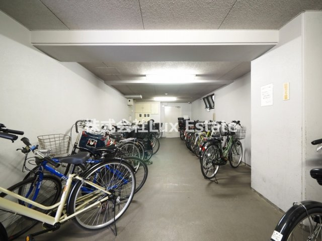 クレセント谷町のその他共用部分