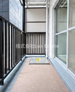 ユニハイム松屋町のバルコニー
