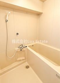 ユニハイム松屋町の浴室