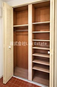 ユニハイム松屋町の収納