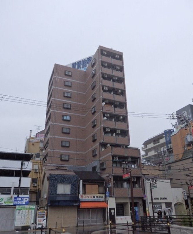 サクセス西心斎橋の外観