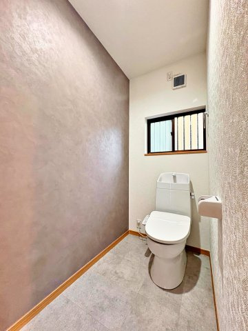《仲介手数料半額》川越市霞ケ関東5丁目　中古戸建てのトイレ