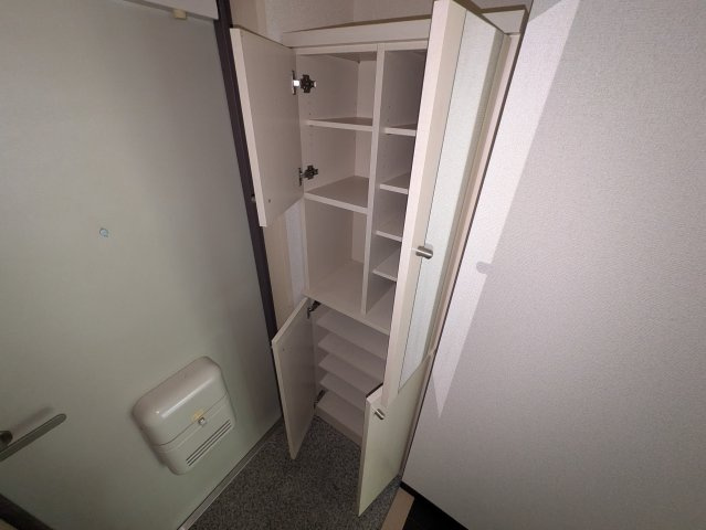 ドルチェ茶屋ヶ坂|名古屋市の賃貸ならMy賃貸の収納|ドルチェ茶屋ヶ坂
