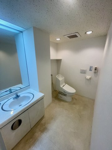 尼崎市東難波町５丁目の店舗事務所のその他