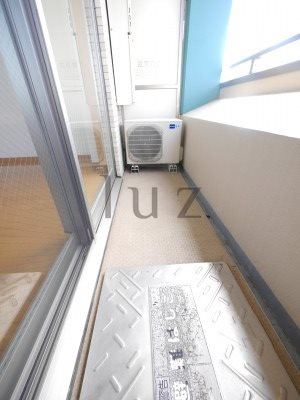 リクレイシア西横浜のバルコニー