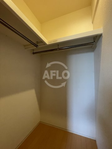エスペランサ海老江の収納|エスペランサ海老江　ウォークインクローゼット