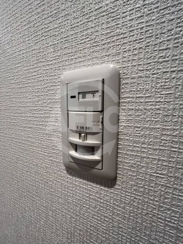 サムティ西長堀リバーフロントの設備|サムティ西長堀リバーフロント　人感センサー照明