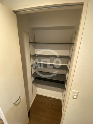 La Luce長堀通　中道小学校区の収納|La Luce長堀通　シューズボックス