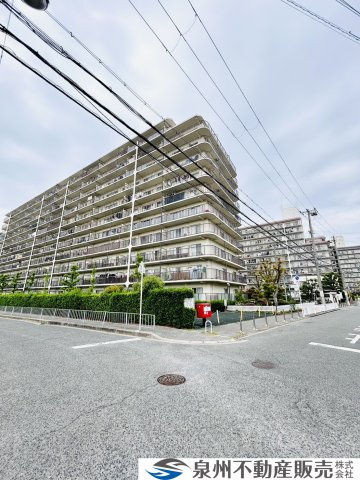 岸和田コーポラス弐号棟の外観|総戸数131戸◎　3面バルコニー！東南バルコニーのため日当たり良好です♪