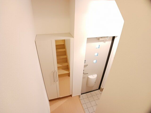 フォレストコート　Ⅱの玄関
