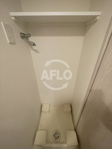 コンフォリア新大阪宮原キューの洗面所|コンフォリア新大阪宮原Q　洗濯パン