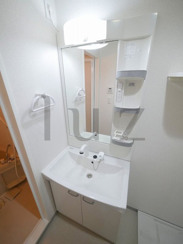 柏葉館の洗面所|人気の独立洗面台完備です！