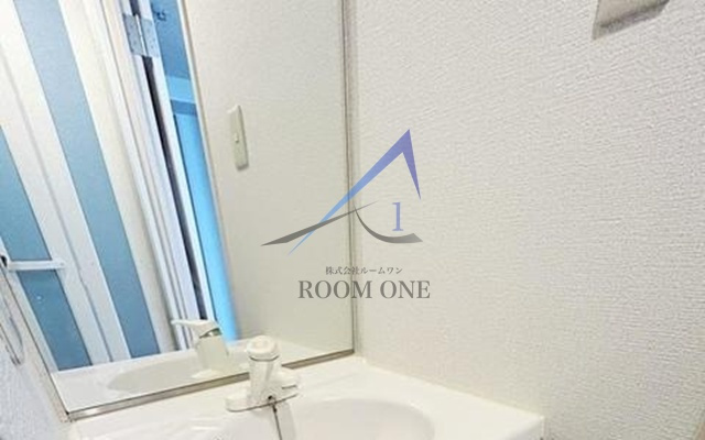 ラグジュアリーアパートメント品川シーサイドの洗面所|洗面台です。