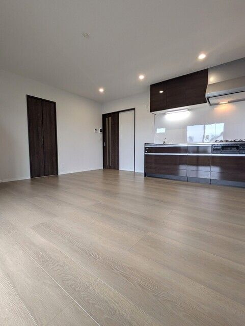 カリーノ山室戸建Ｂ棟の居間・リビング