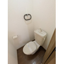 リブレメゾン甲東園エストのトイレ|落ち着いたトイレです