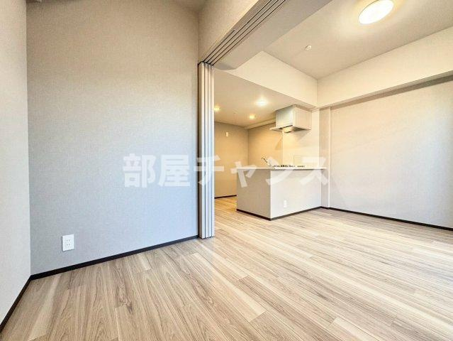 メイクス岩塚EASTの寝室