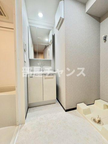 メイクス岩塚EASTの独立洗面台