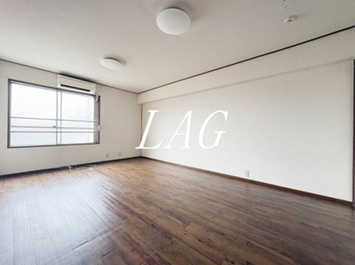 【居間・リビング】 | フジビル | 洋室のお部屋です。