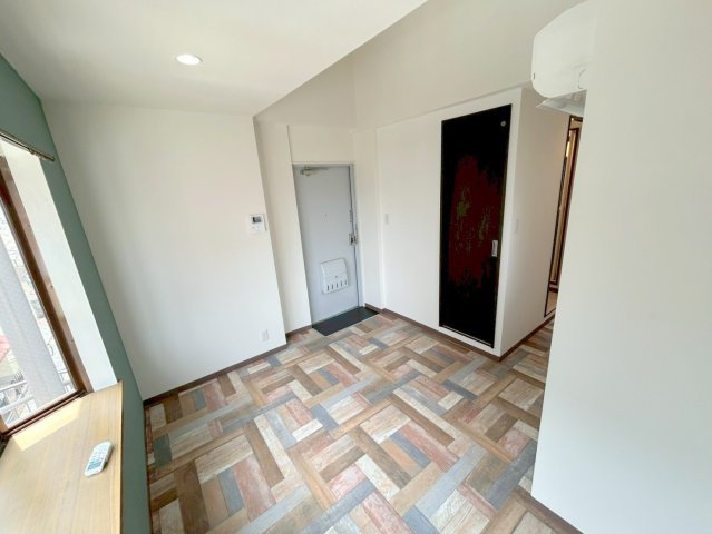 上新庄Sevin Che'rieのその他