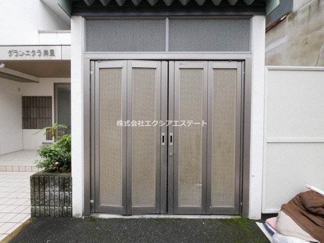 グランエクラ岸里のその他共用部分