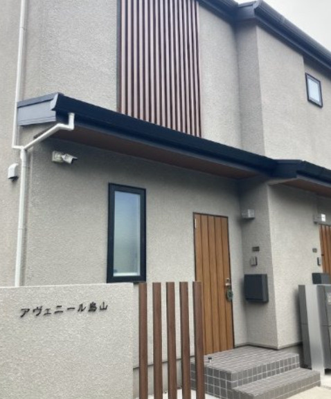 アヴェニール烏山のエントランス