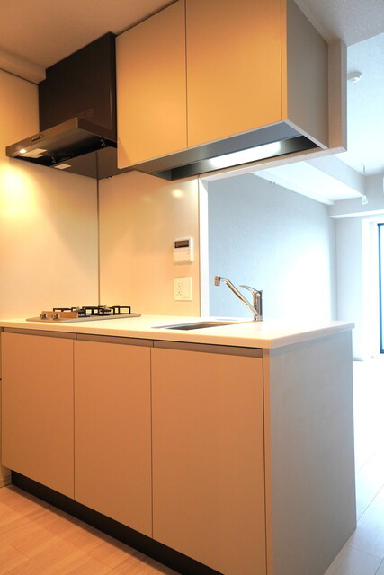 Ｊ．ＧＲＡＮ　Ｃｏｕｒｔ　品川西大井ＥＡＳＴのキッチン|※写真は同タイプ住戸です。