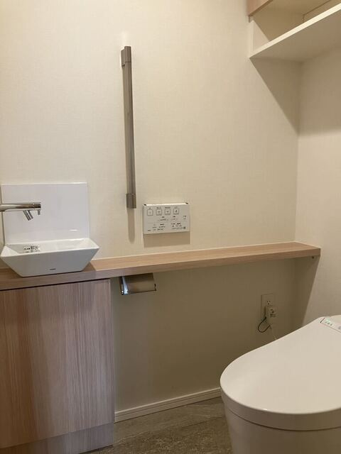 オーパスレジデンス銀座イーストのトイレ|※写真は同タイプ住戸です。