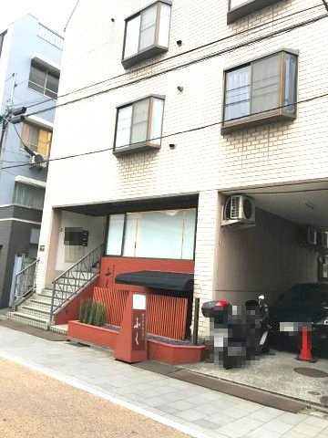 メゾン沙羅のエントランス