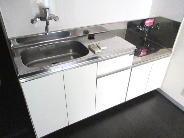 メゾン沙羅のキッチン|別部屋参考用写真