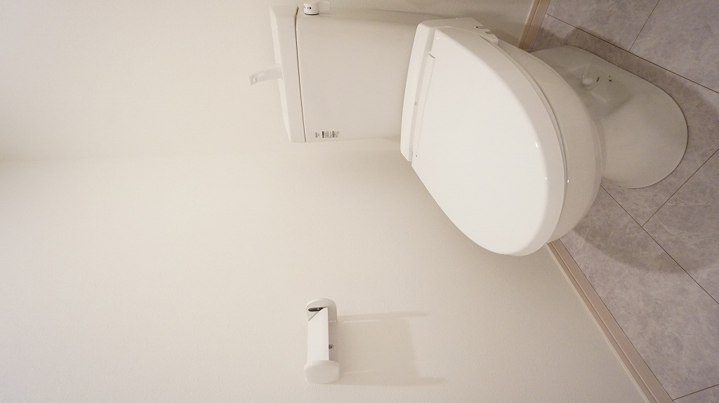 エスペランサ久末のトイレ|落ち着いた色調のトイレです