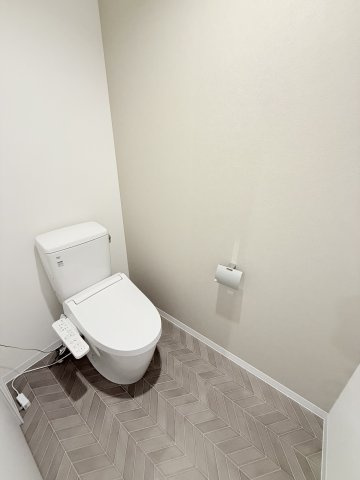 市川市行徳駅前１丁目の賃貸マンションのトイレ|トイレもきれいです