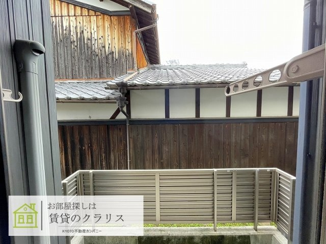 九郎右ヱ門 桂のバルコニー