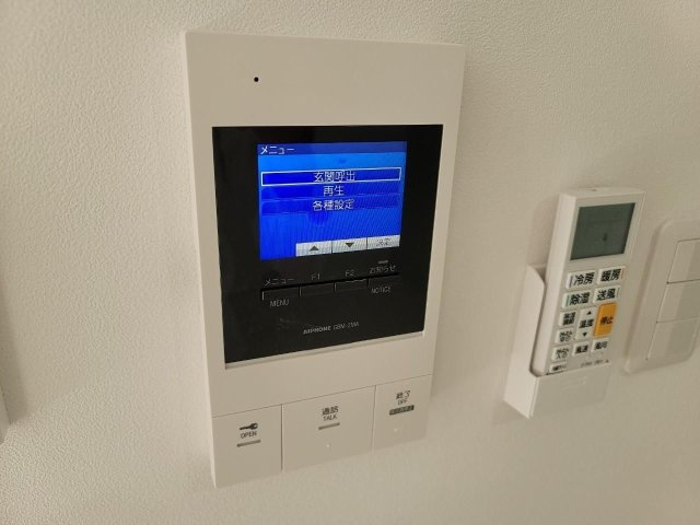 BRAVE BASE 久留米東のセキュリティ|TVモニター付きで安心です☆
