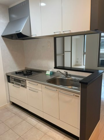 シャンブル向丘のキッチン