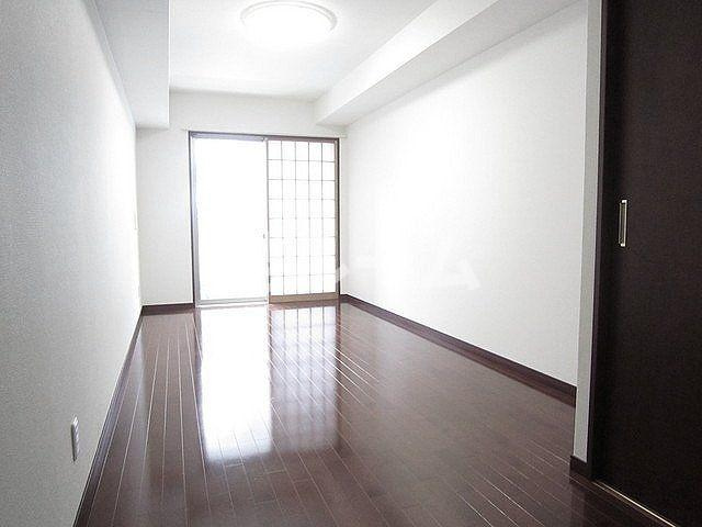文京区湯島２丁目の賃貸マンションの居間・リビング