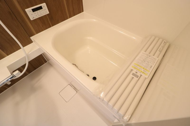 CS津福の浴室|追い焚き・浴室乾燥機付きのお風呂です♪