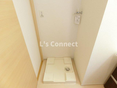 【設備】 | アフェクトⅡーＡ | 室内洗濯機置き場には排水パン付き。