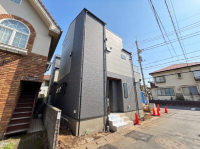 【外観】 | 【仲介手数料３９０万円が無料！！】■千歳船橋駅１０分■角地■４ＬＤＫ | 家計応援キャンペーン中！
諸費用を含めた「総額」に自信あります！
詳細は「諸費用」欄でご確認下さい。
■千歳船橋駅１０分
■角地
■４ＬＤＫ＋車庫
■内覧予約受付中
