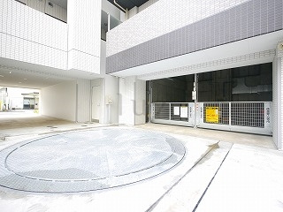 ジェノヴィア川崎駅グリーンヴェールの駐車場