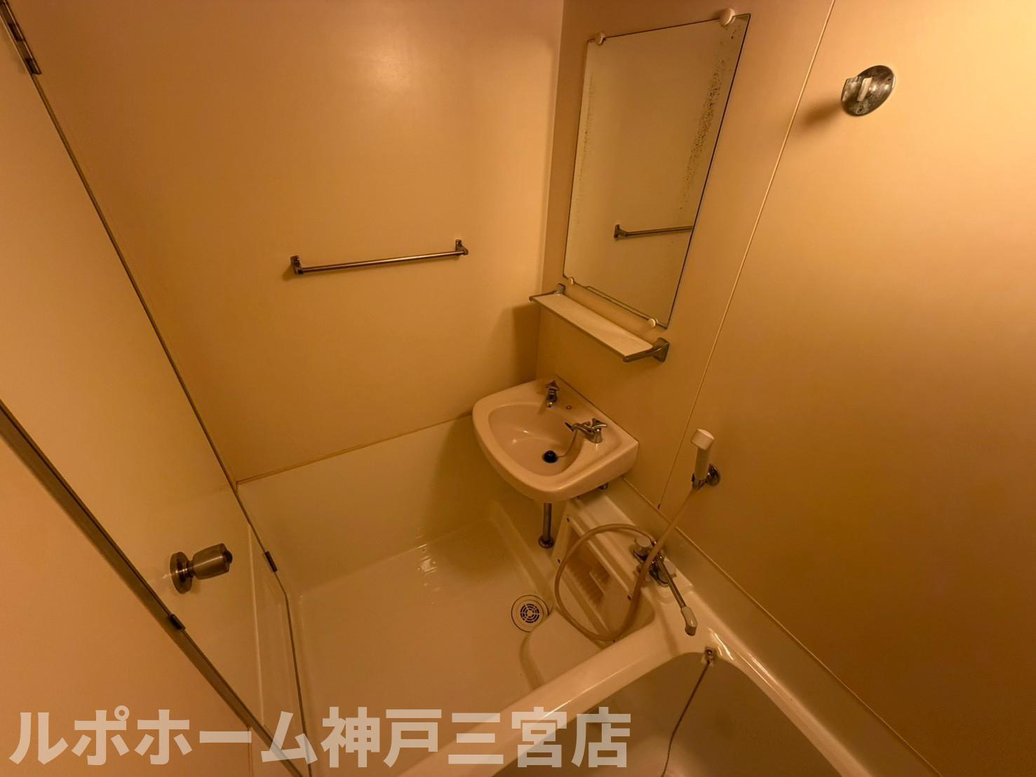 グレイスハイツ永楽の洗面所