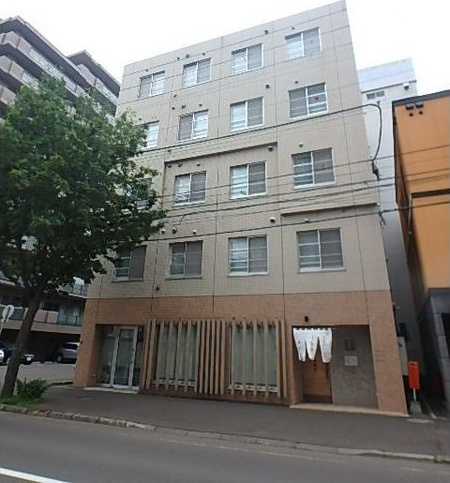 【エントランス】ライラック表参道 