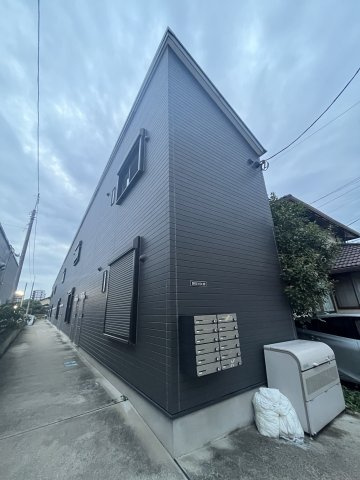 BASE KSK XIIの外観|外はこのようになっています