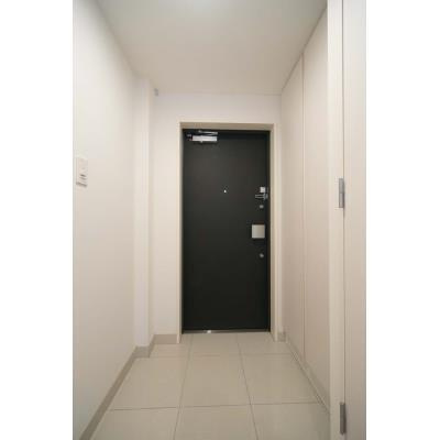 アクラス日本橋の玄関|※写真は同タイプ住戸です。
