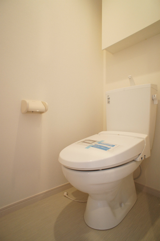 リブリ・グレイスしらはたのトイレ|ゆったりとした空間のトイレです