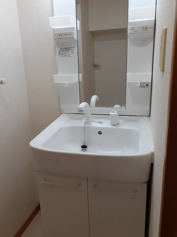 メゾン　ド　レイの洗面所|洗面所です