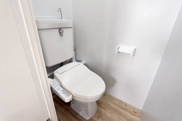 ビレッジハウス時津2号棟のトイレ|コンパクトで使いやすいトイレです