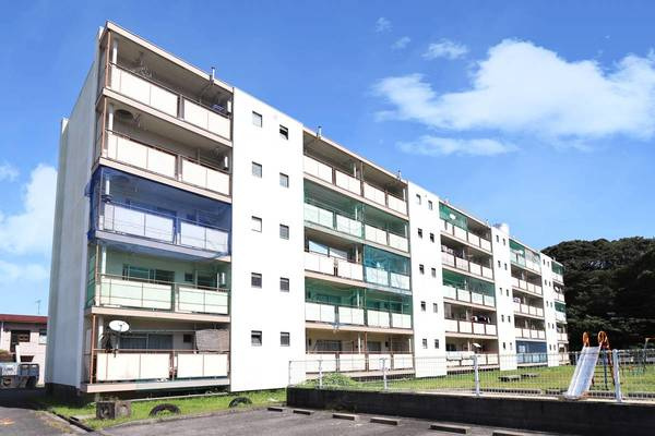 ビレッジハウス琴海2号棟の外観|建物外観を気になさる方へ、見た目の良い物件です