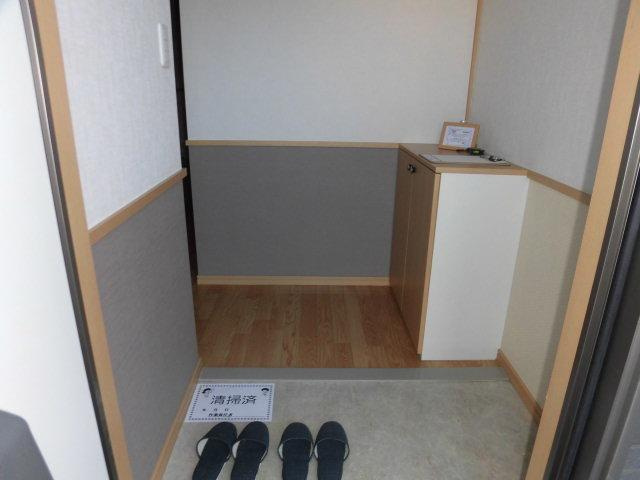 ドルフ鴻の玄関|ゆったりとした玄関です
